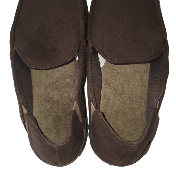 Dearfoam Mens Brown Comfy Memory Foam Cushion Slip On Moccasin Slippers Size 7-8 - Picture 3 of 9